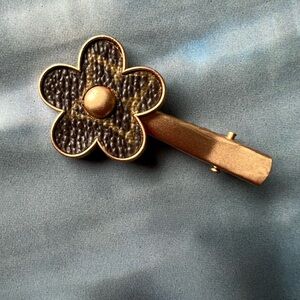 Louis Vuitton Hair Pin